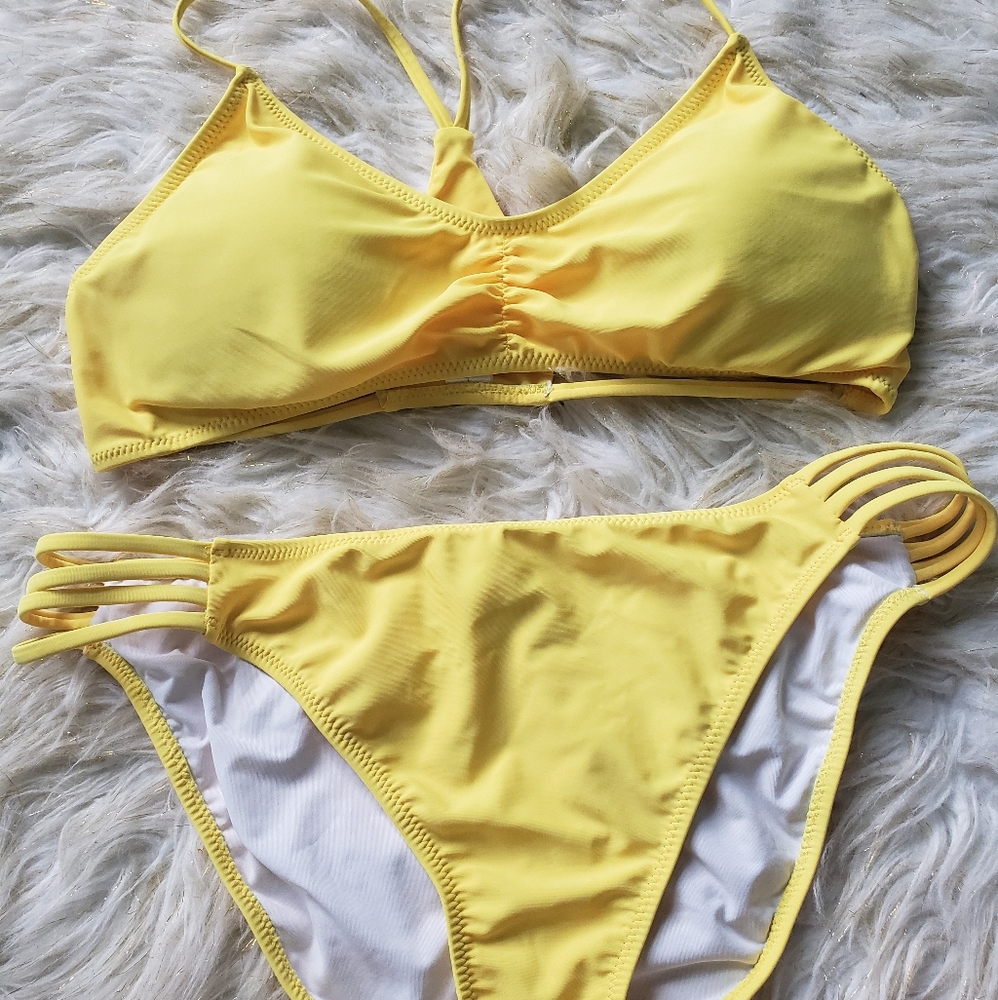 Yellow bikini